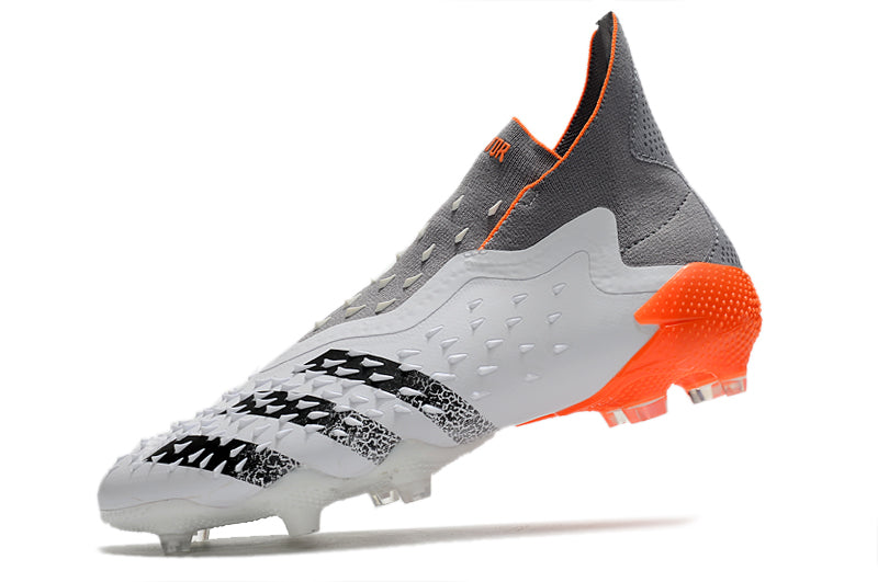 Chuteira Adidas Predator Freak - VELOP SPORTS